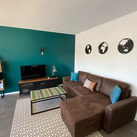 Appartement T2 Completely Renovated In A Quiet Area Close To Center Tours